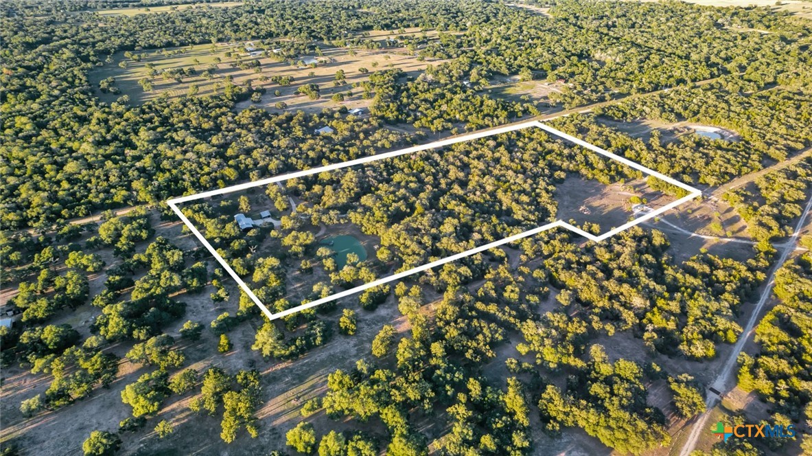 Hallettsville, Texas, 77964, United States, 2 Bedrooms Bedrooms, ,2 BathroomsBathrooms,Residential,For Sale,1989006