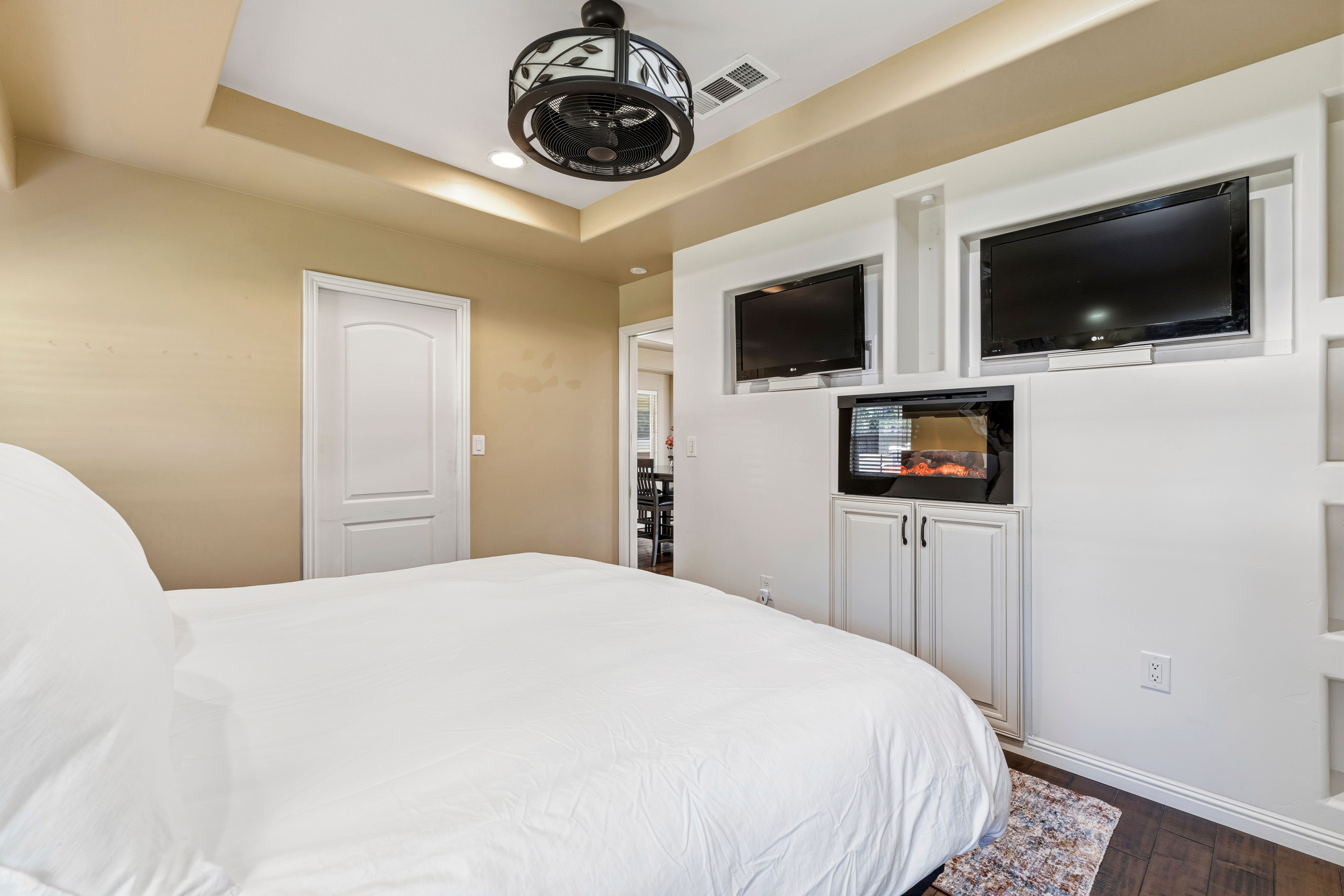  8723 Phoenix Avenue, Fair Oaks, CA 95628 - 物件實景