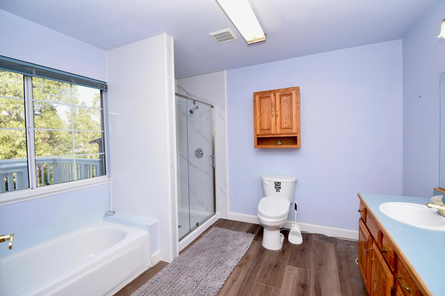 Oakhurst, California, 93644, United States, 4 Bedrooms Bedrooms, ,3 BathroomsBathrooms,Residential,For Sale,1984203