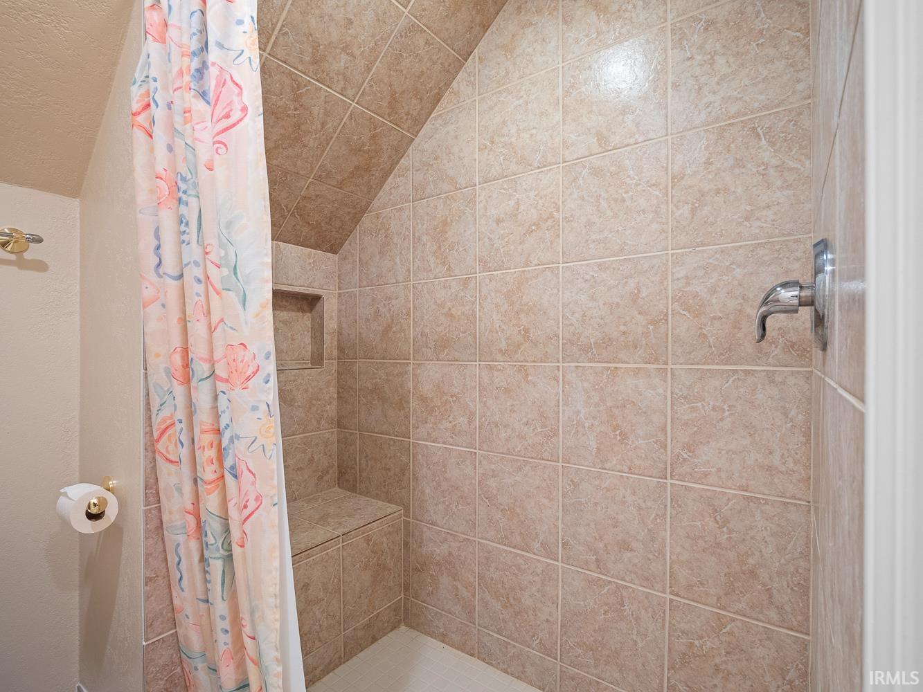 Fort Wayne, Indiana, 46845-2126, United States, 4 Bedrooms Bedrooms, ,4 BathroomsBathrooms,Residential,For Sale,1929027