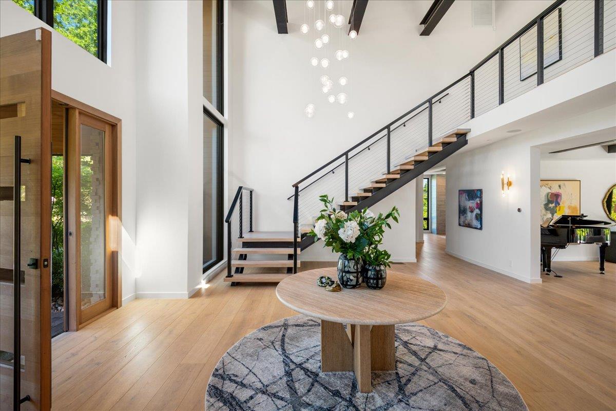 Saratoga, California, 95070, United States, 6 Bedrooms Bedrooms, ,11 BathroomsBathrooms,Residential,For Sale,1971416