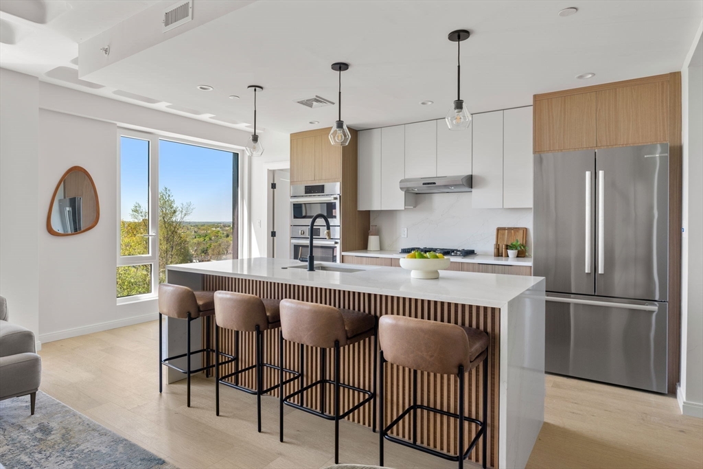 Somerville, Massachusetts, 02143, United States, 3 Bedrooms Bedrooms, ,3 BathroomsBathrooms,Residential,For Sale,1908258
