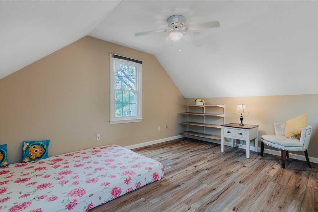 Shrewsbury, Massachusetts, 01545, United States, 2 Bedrooms Bedrooms, ,3 BathroomsBathrooms,Residential,For Sale,1987011