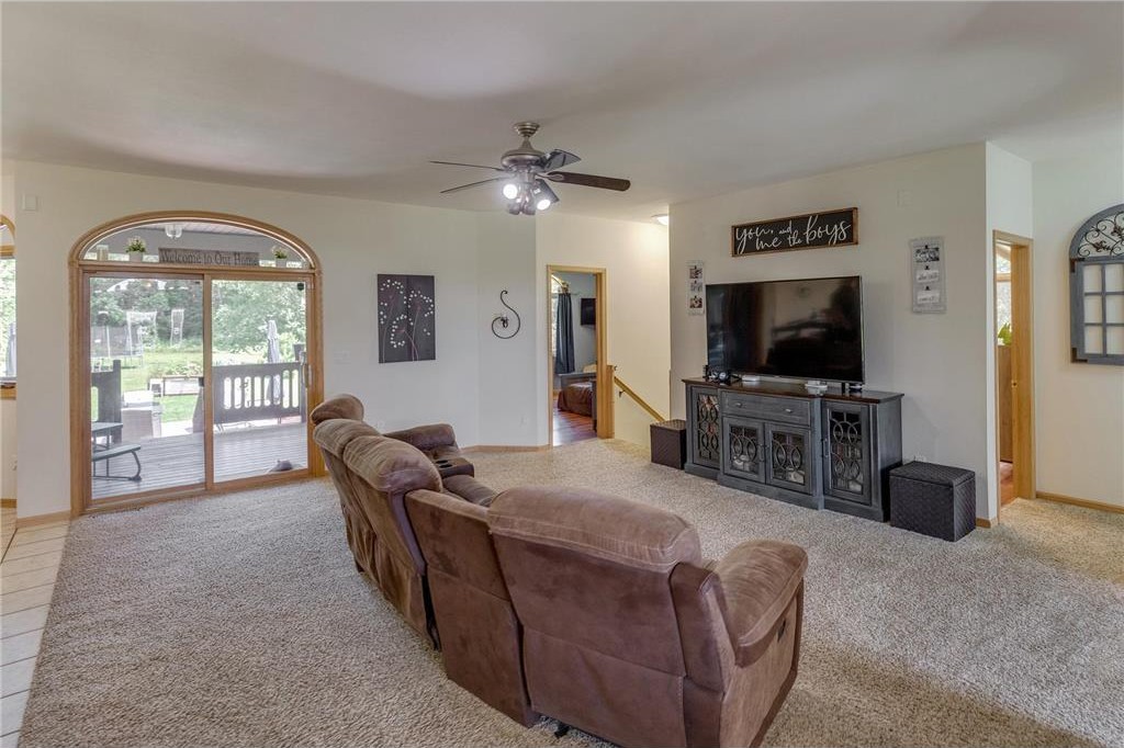 Motley, Minnesota, 56466, United States, 5 Bedrooms Bedrooms, ,3 BathroomsBathrooms,Residential,For Sale,1975318