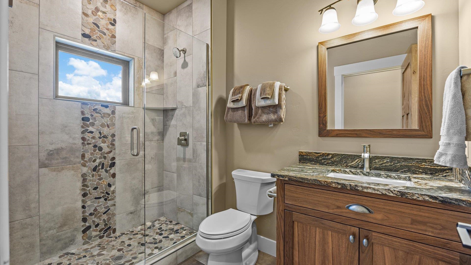 Grand Junction, Colorado, 81505, United States, 3 Bedrooms Bedrooms, ,3 BathroomsBathrooms,Residential,For Sale,2003382