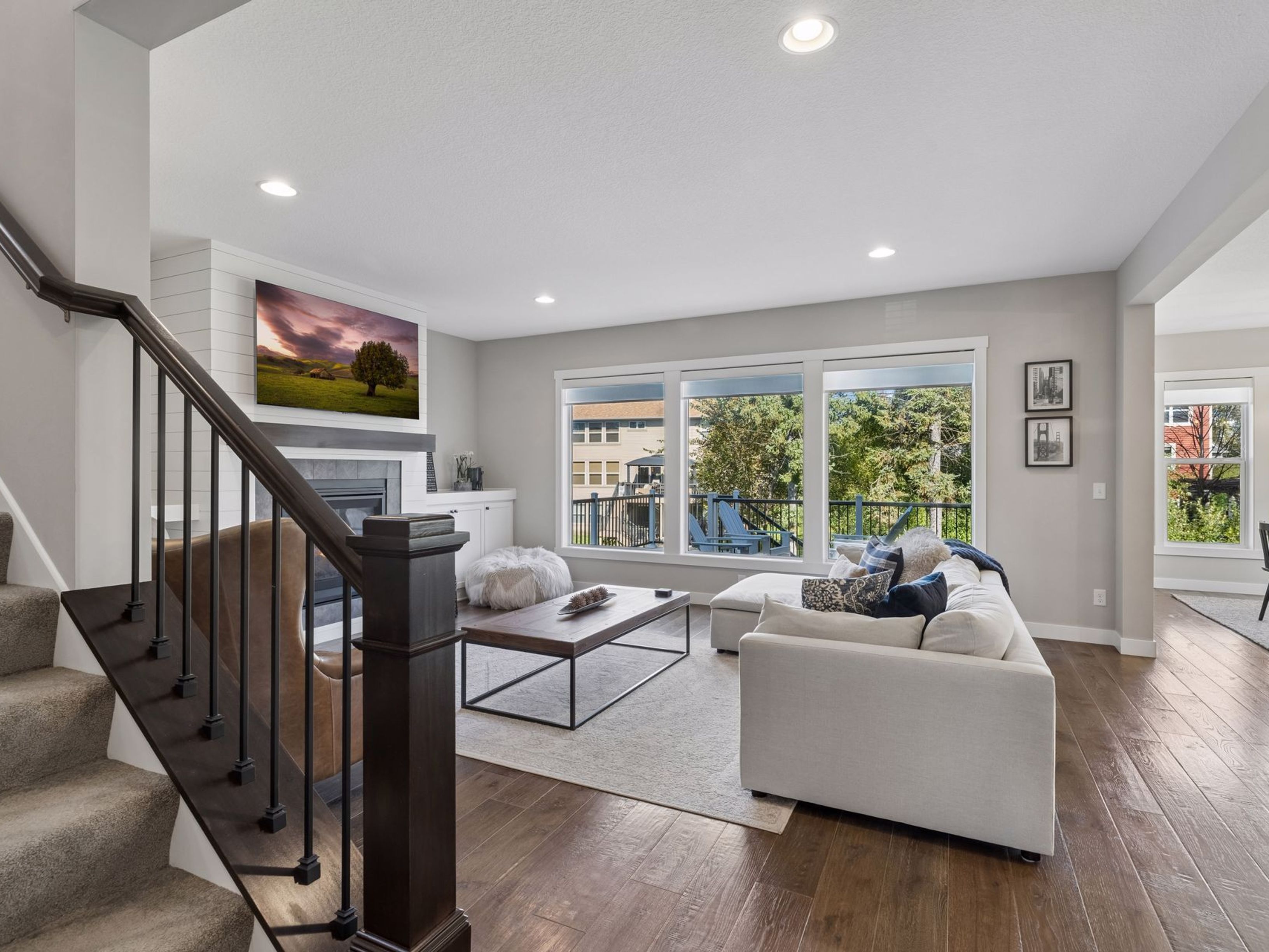  Luxury Living in Desirable Brown’s Creek Cove - 物件實景