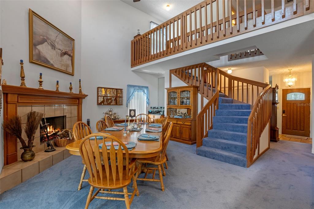 Orlando, Florida, 32817, United States, 4 Bedrooms Bedrooms, ,4 BathroomsBathrooms,Residential,For Sale,1821453
