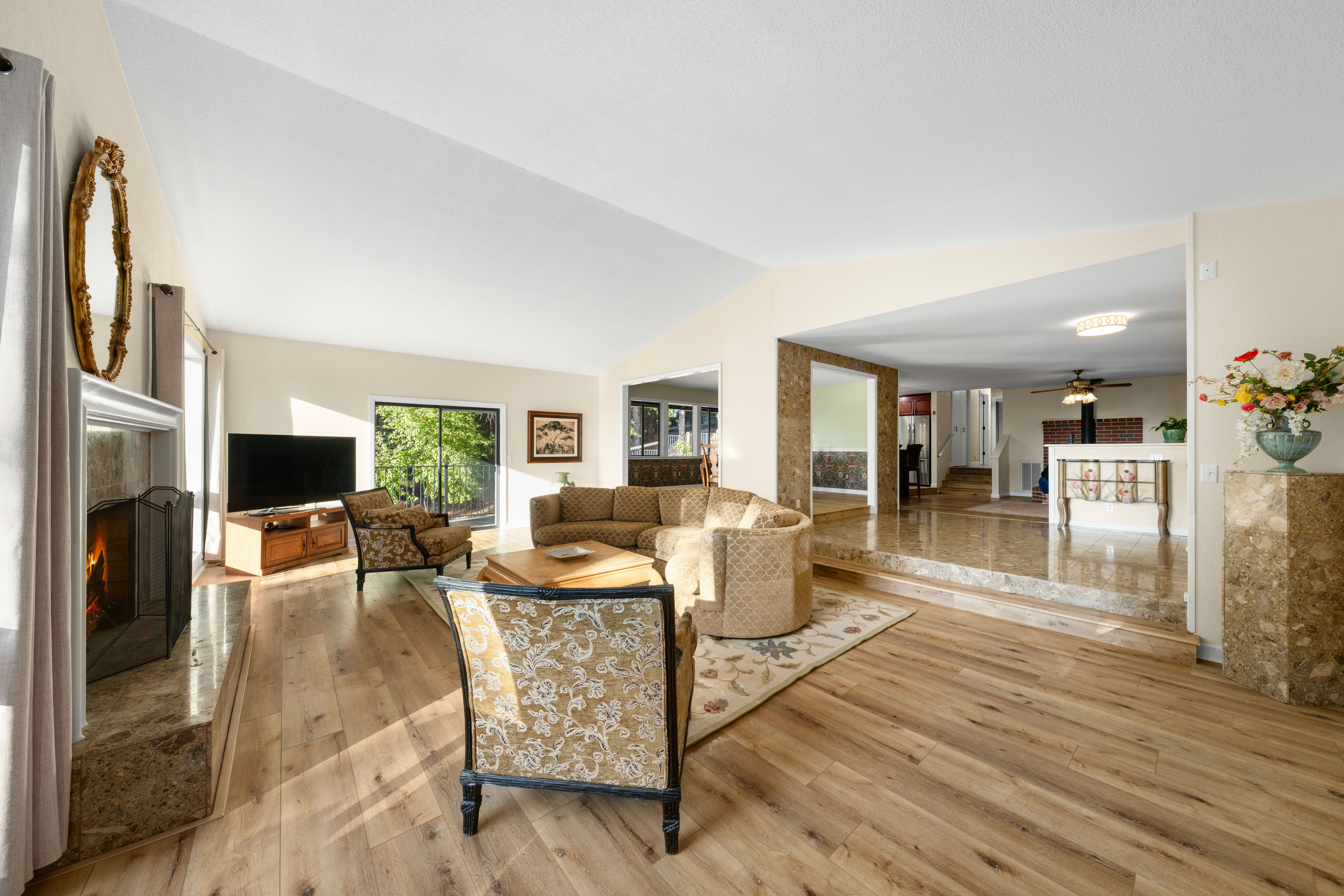  6161 Puerta Del Sol Road, Camino, CA 95709 - 物件實景