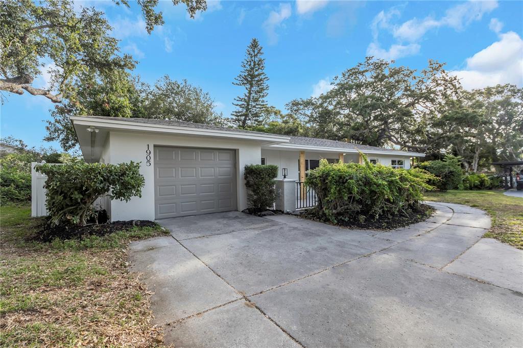 Belleair Bluffs, Florida, 33770, United States, 4 Bedrooms Bedrooms, ,3 BathroomsBathrooms,Residential,For Sale,1906119