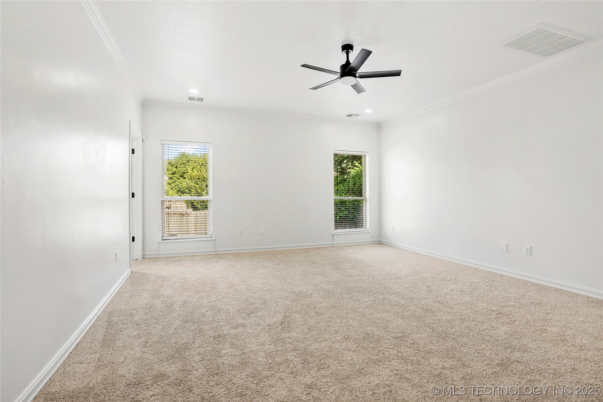 Bixby, Oklahoma, 74008, United States, 5 Bedrooms Bedrooms, ,4 BathroomsBathrooms,Residential,For Sale,1908435