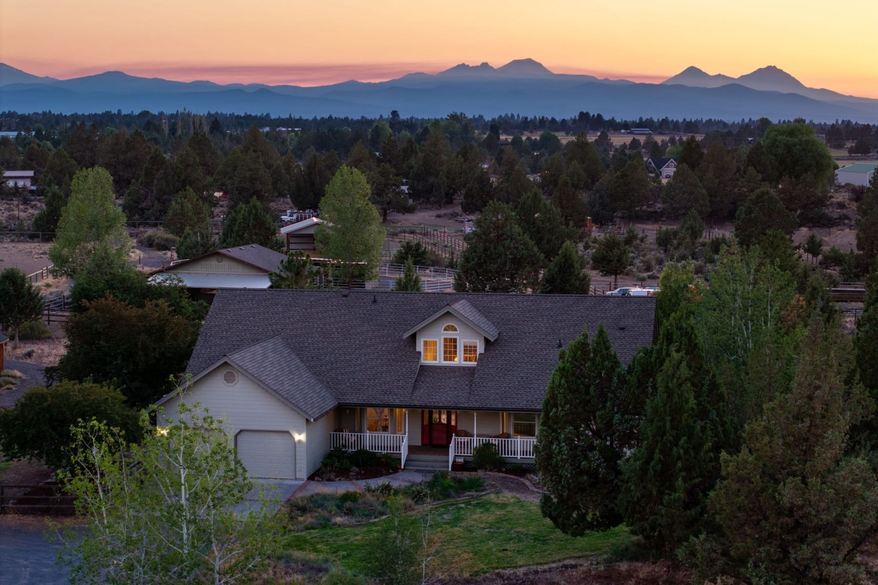  60835 Jennings Road Bend, OR 97702 - 物件實景