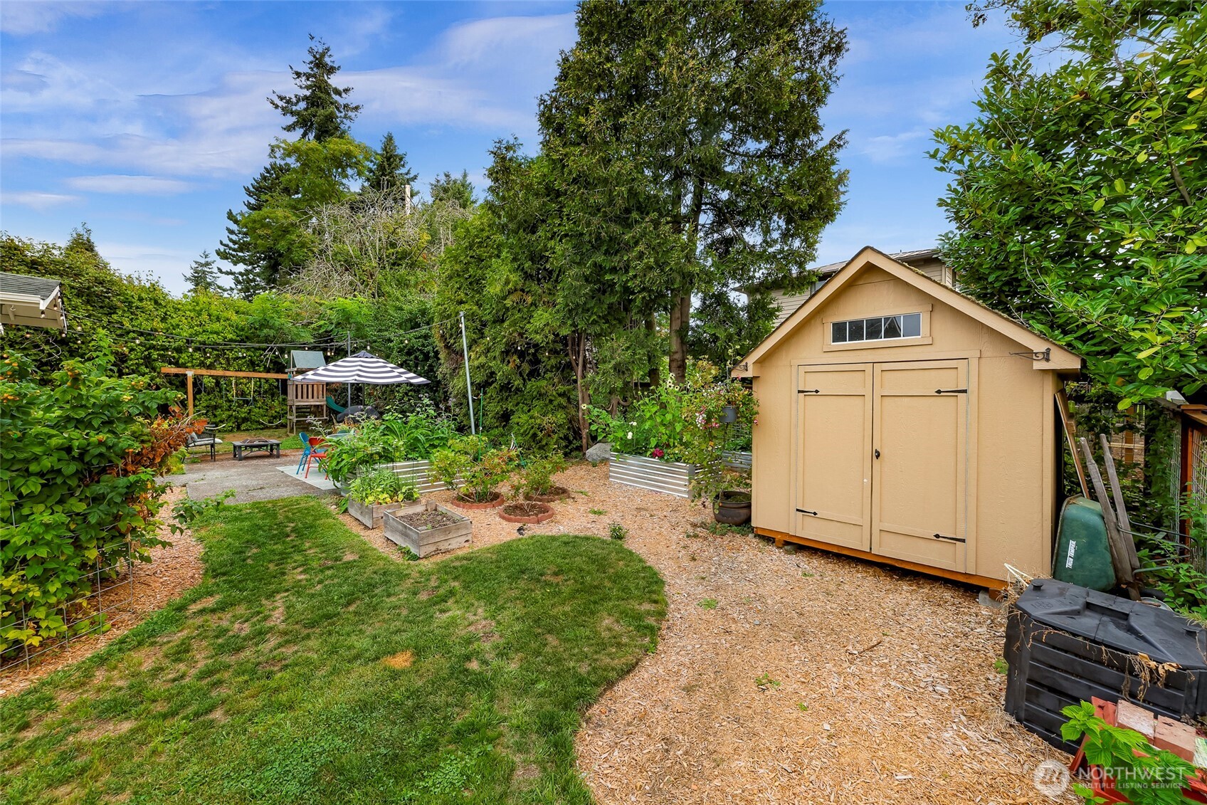 Blaine, Washington, 98230, United States, 4 Bedrooms Bedrooms, ,2 BathroomsBathrooms,Residential,For Sale,1939875