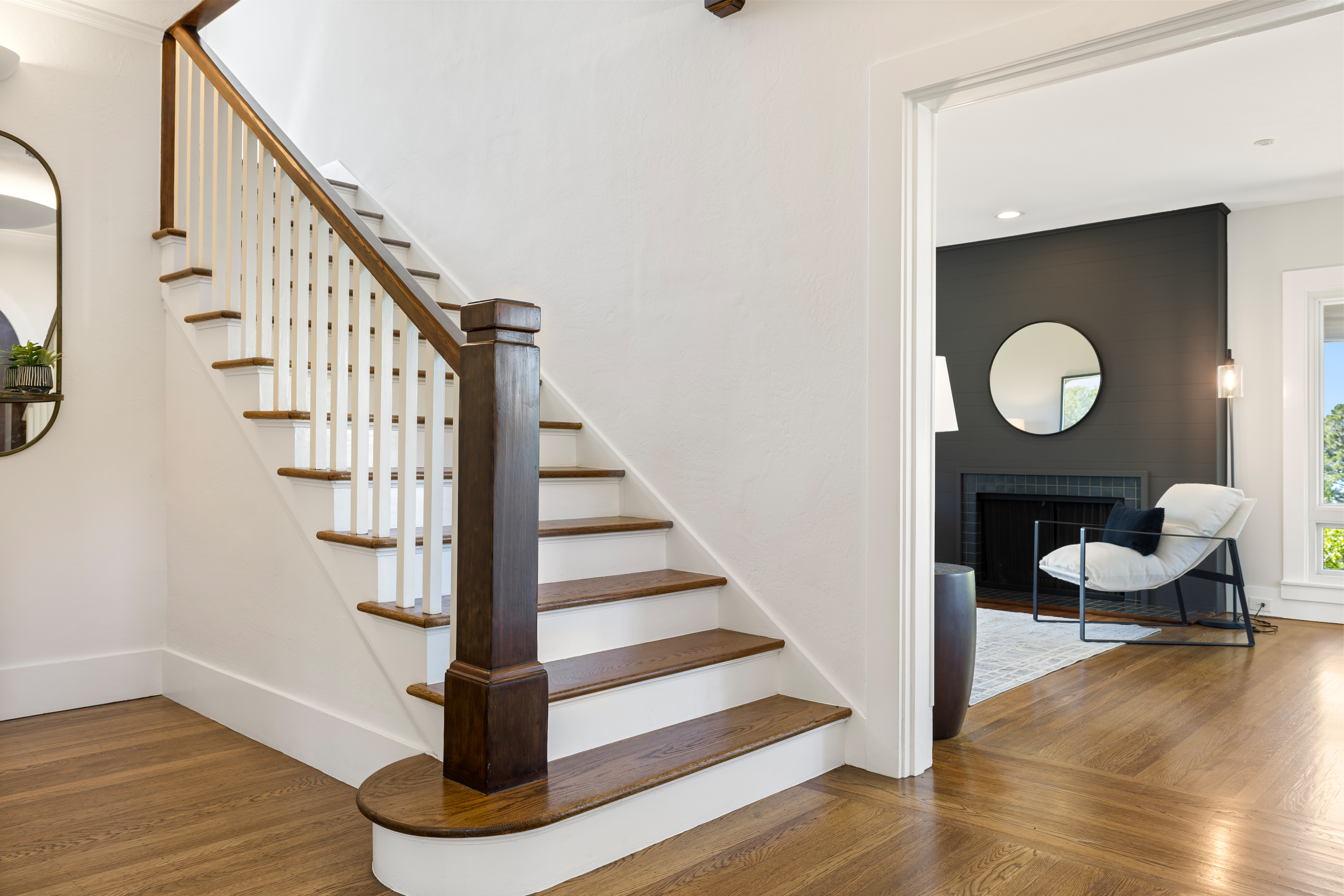  Timeless Berkeley Hills Gem with Spectacular Gardens and Bay Views - 物件實景