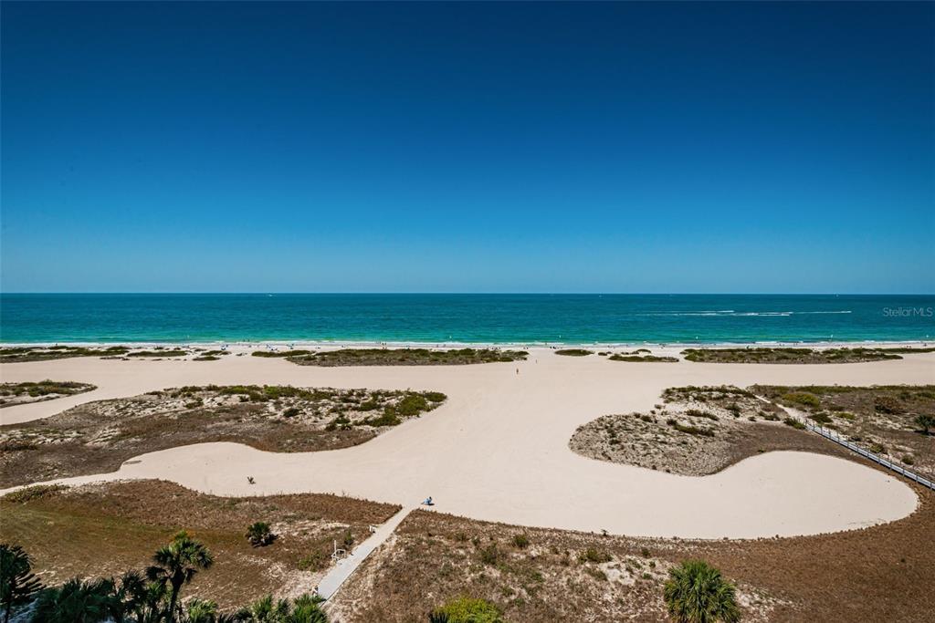 Clearwater Beach, Florida, 33767, United States, 2 Bedrooms Bedrooms, ,2 BathroomsBathrooms,Residential,For Sale,1744502