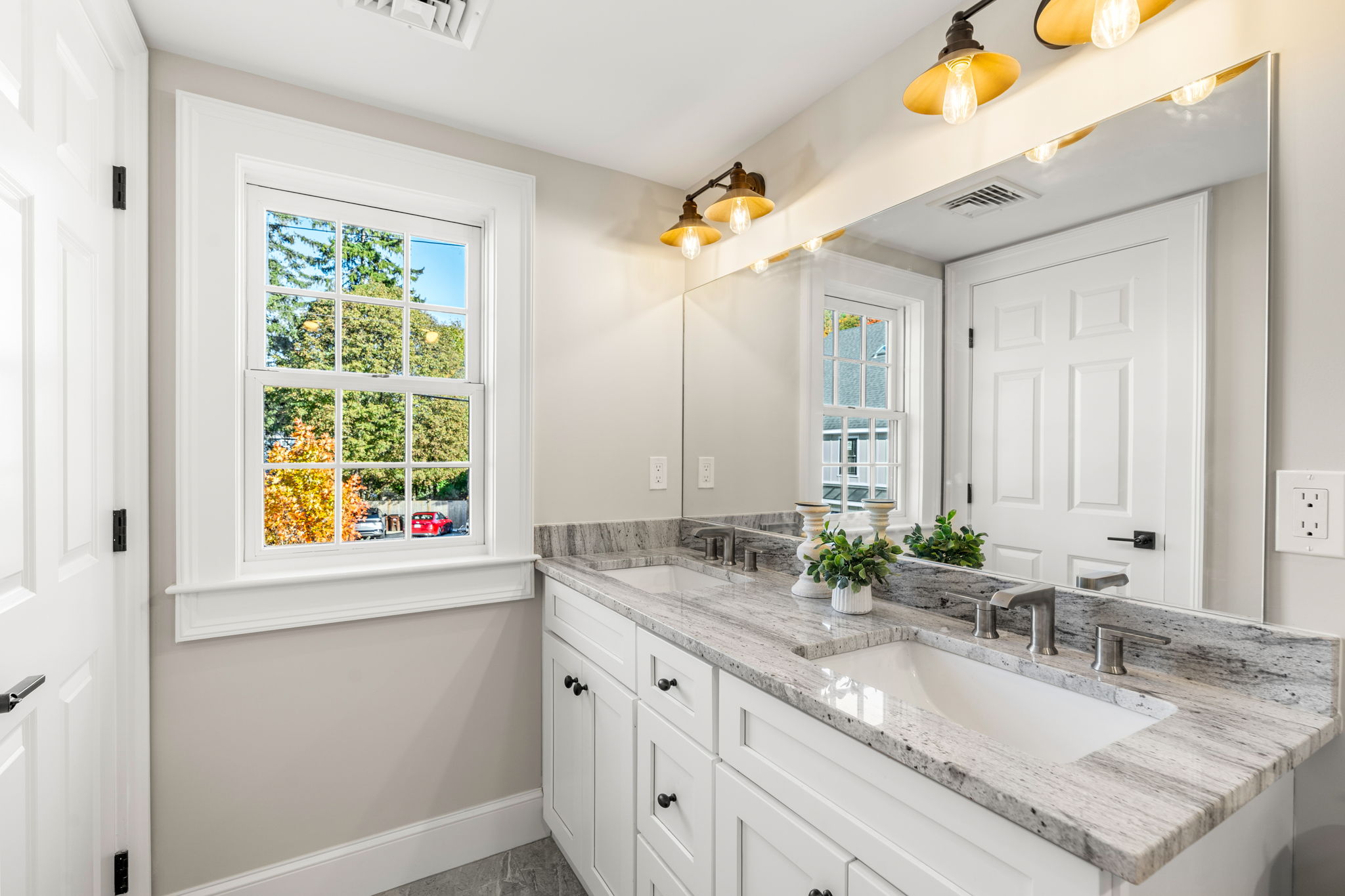  201 Elm, Amesbury, MA, 01913 - 物件實景