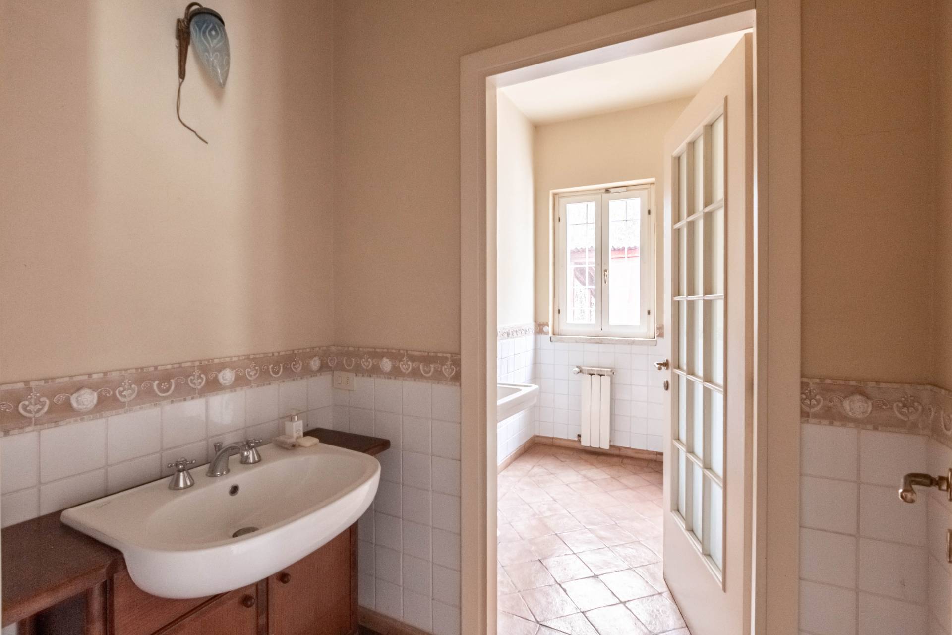 Fiumicino, Roma, 00054, IT, 10 Bedrooms Bedrooms, ,8 BathroomsBathrooms,Residential,For Sale,1940363