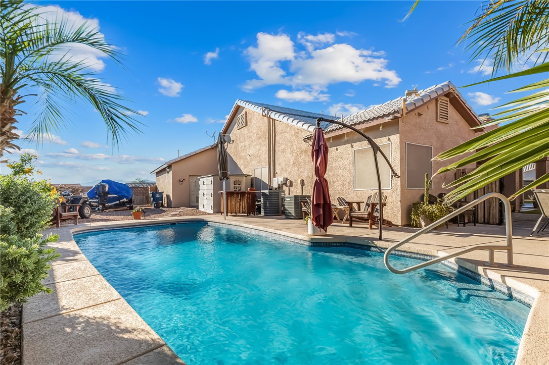 Bullhead City, Arizona, 86442, United States, 4 Bedrooms Bedrooms, ,2 BathroomsBathrooms,Residential,For Sale,1988926