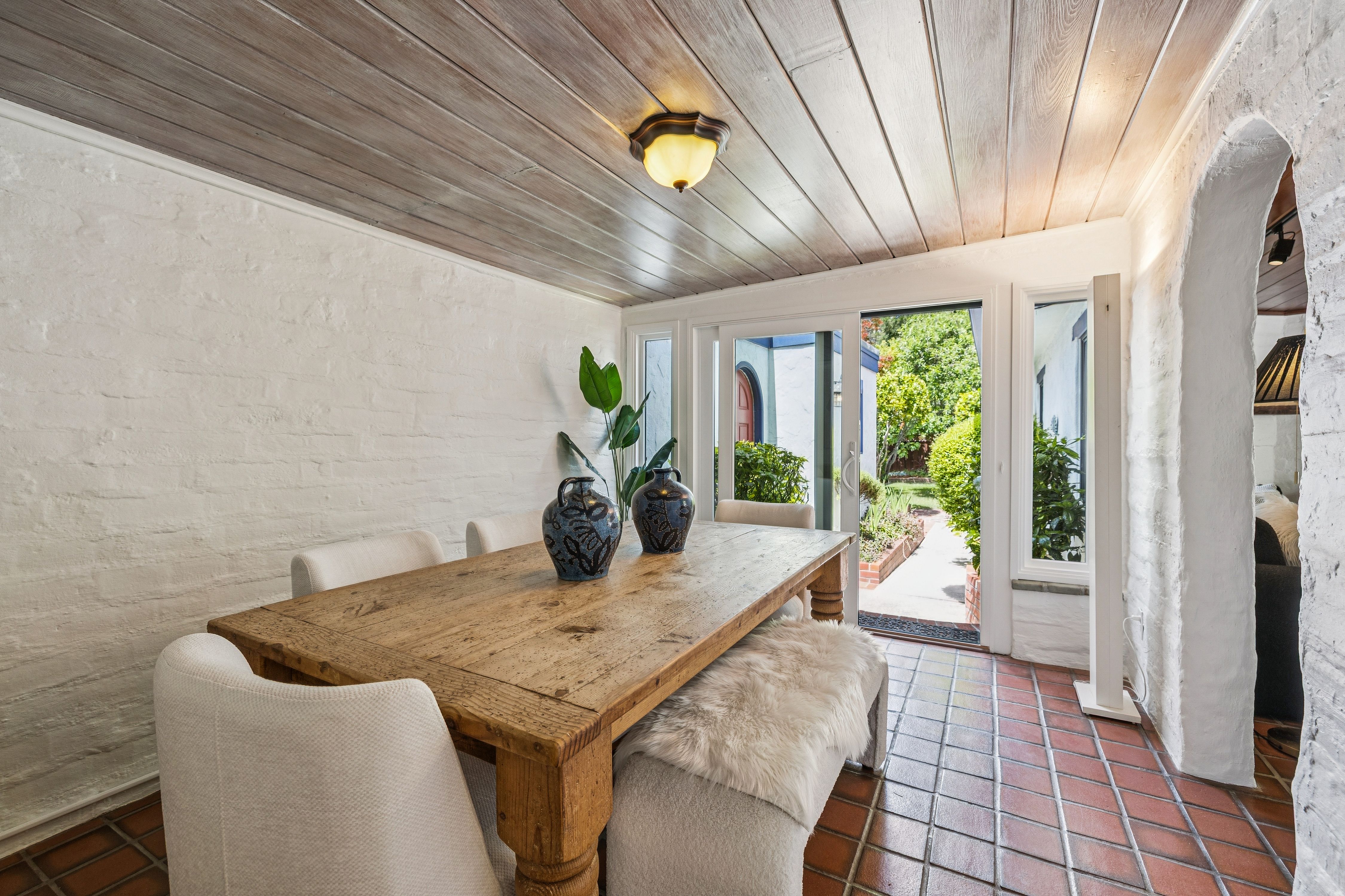  Stunning Authentic Los Gatos Adobe Hacienda - 物件實景
