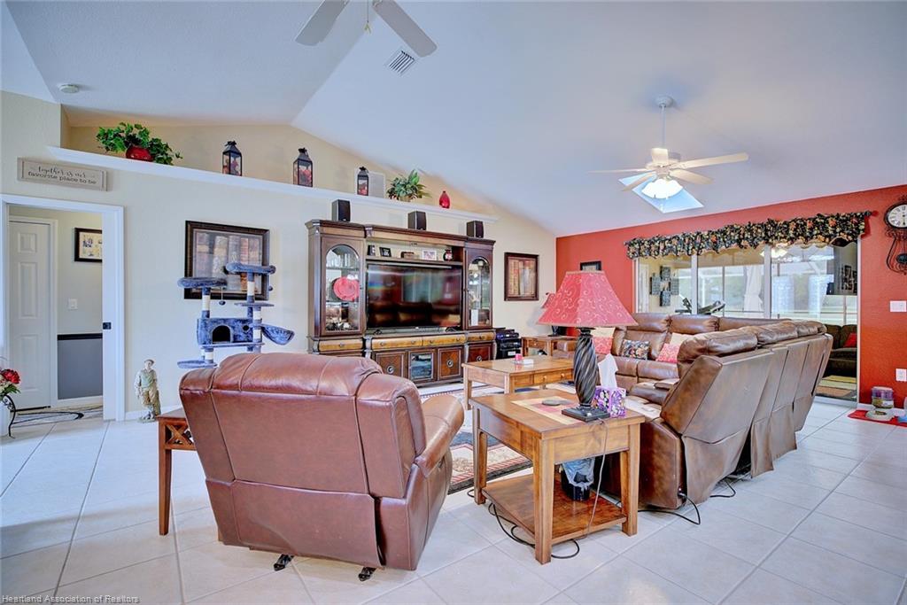 Sebring, Florida, 33872, United States, 4 Bedrooms Bedrooms, ,3 BathroomsBathrooms,Residential,For Sale,1978769