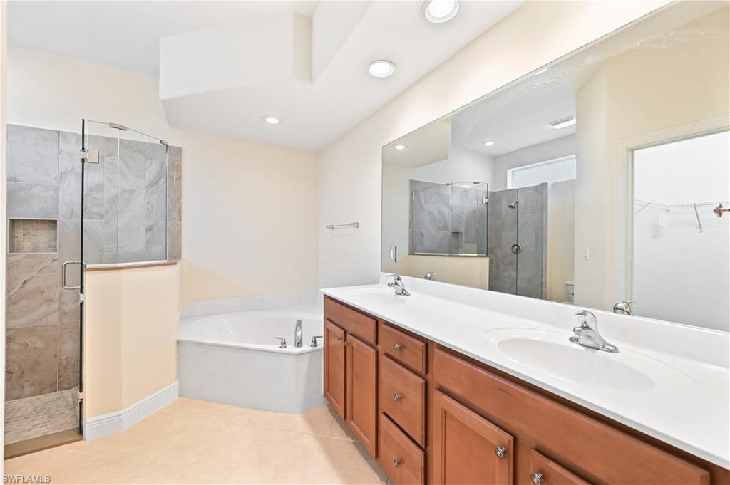 Naples, Florida, 34120, United States, 3 Bedrooms Bedrooms, ,2 BathroomsBathrooms,Residential,For Sale,1696598