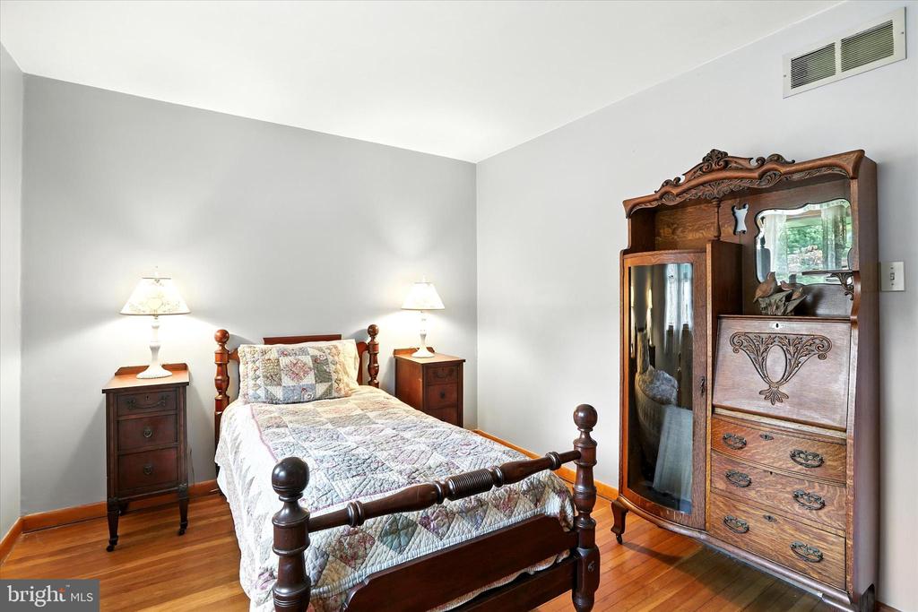 Bristol, Pennsylvania, 19007, United States, 3 Bedrooms Bedrooms, ,3 BathroomsBathrooms,Residential,For Sale,1941069