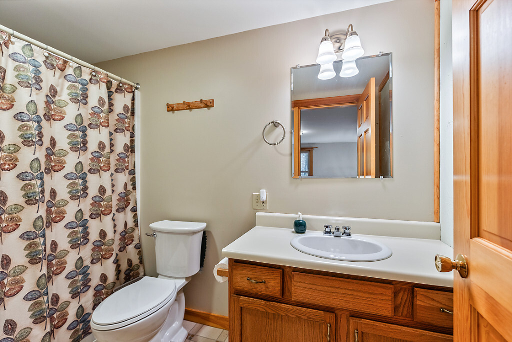 Rome, Maine, 04963, United States, 4 Bedrooms Bedrooms, ,2 BathroomsBathrooms,Residential,For Sale,1948503