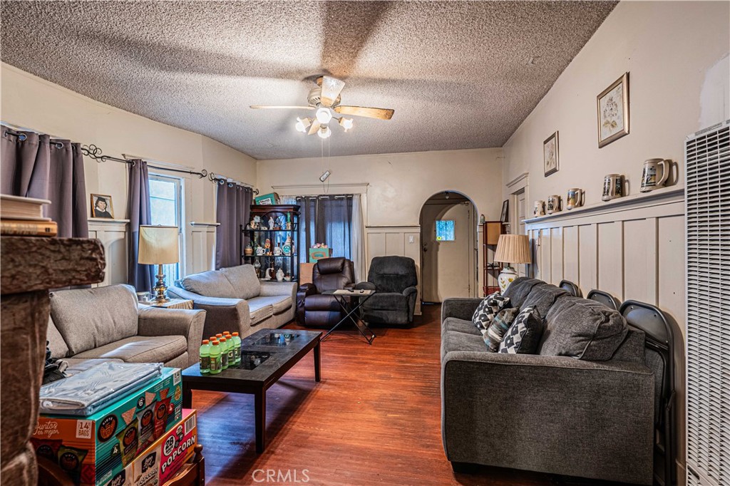 Los Angeles, California, 90031, United States, 4 Bedrooms Bedrooms, ,2 BathroomsBathrooms,Residential,For Sale,1794172