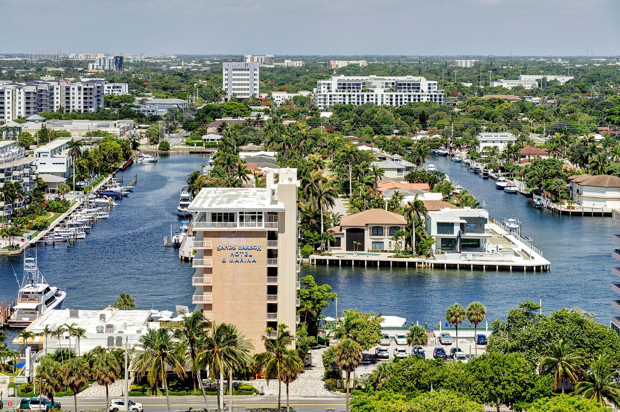  111 N Pompano Beach Boulevard, Pompano Beach, FL, 33062 - 物件實景