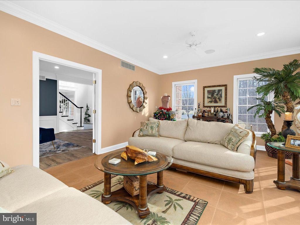 CROWNSVILLE, Maryland, 21032, United States, 4 Bedrooms Bedrooms, ,5 BathroomsBathrooms,Residential,For Sale,1983154