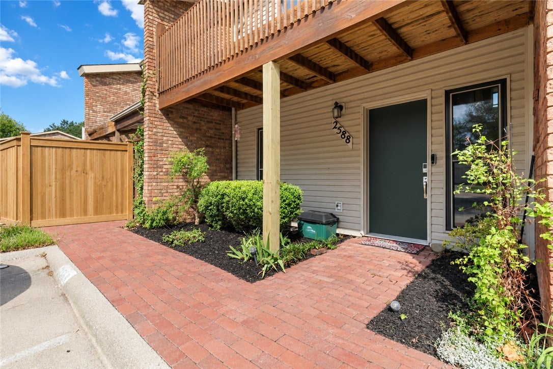 Sweetbriar Dr, Fayetteville, AR 72703