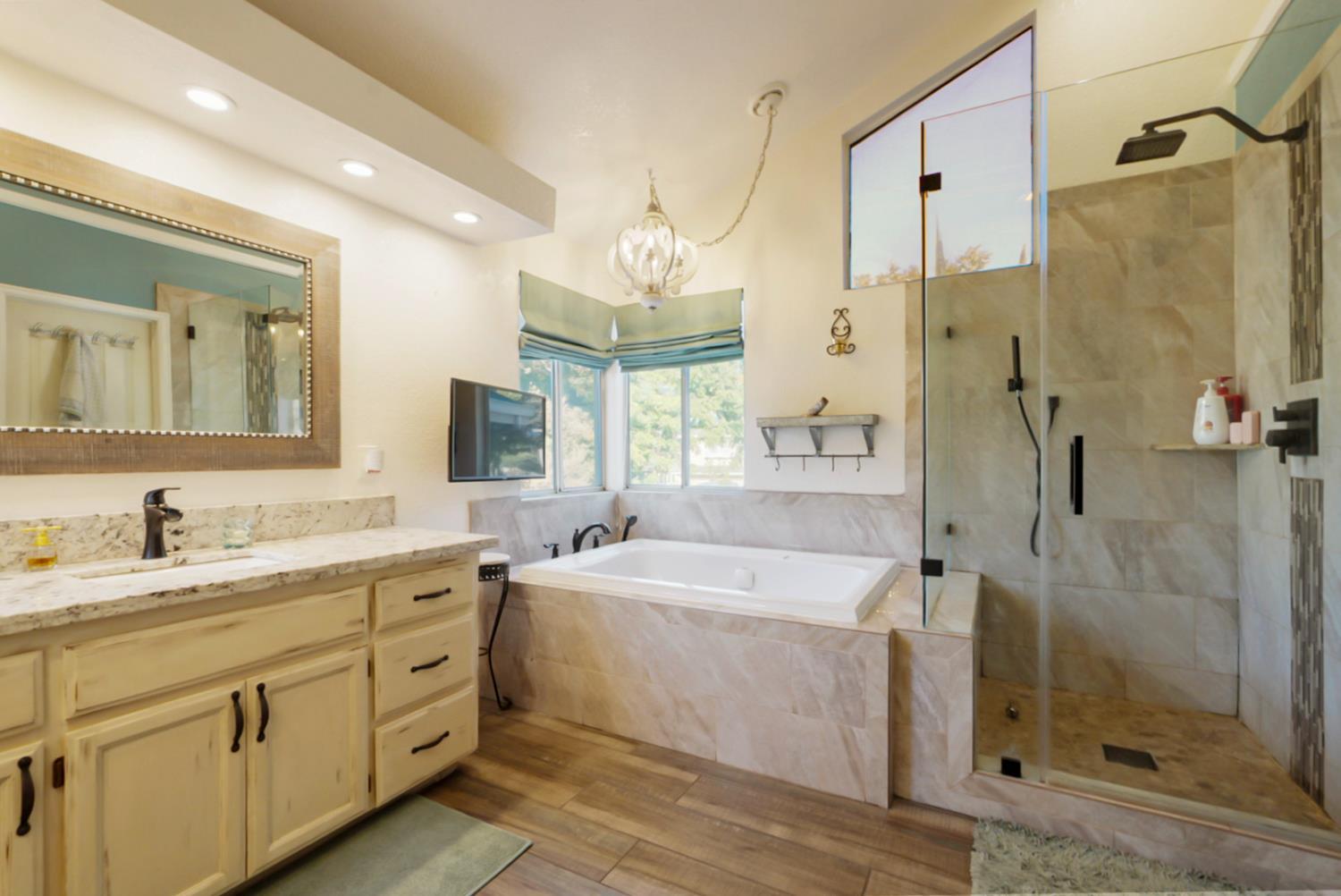 Modesto, California, 95355, United States, 4 Bedrooms Bedrooms, ,3 BathroomsBathrooms,Residential,For Sale,1981572