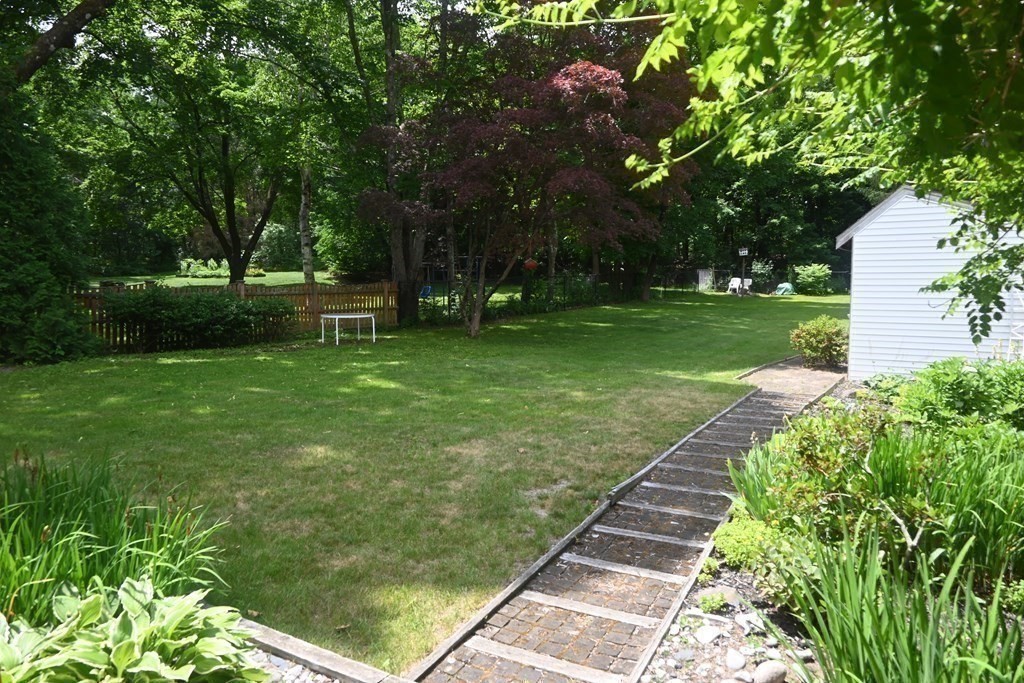 North Attleboro, Massachusetts, 02760, United States, 3 Bedrooms Bedrooms, ,Residential,For Sale,1872868