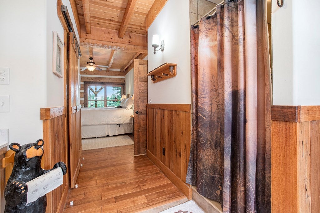 Blue Ridge, Georgia, 30513, United States, 4 Bedrooms Bedrooms, ,3 BathroomsBathrooms,Residential,For Sale,1876704