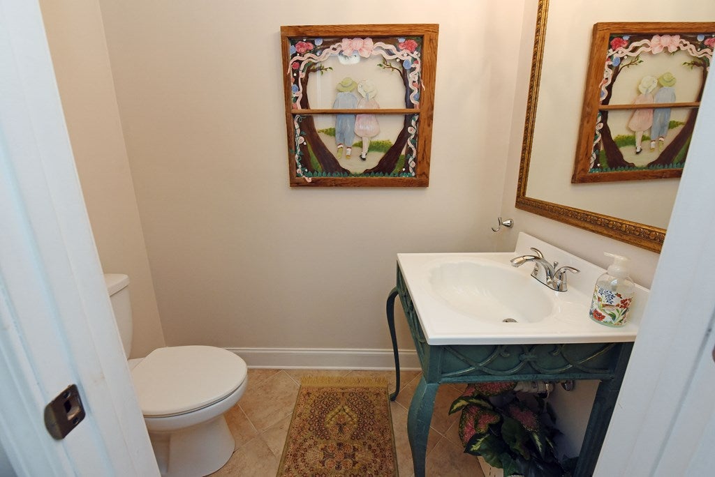 Morganton, Georgia, 30560, United States, 4 Bedrooms Bedrooms, ,3 BathroomsBathrooms,Residential,For Sale,1805518