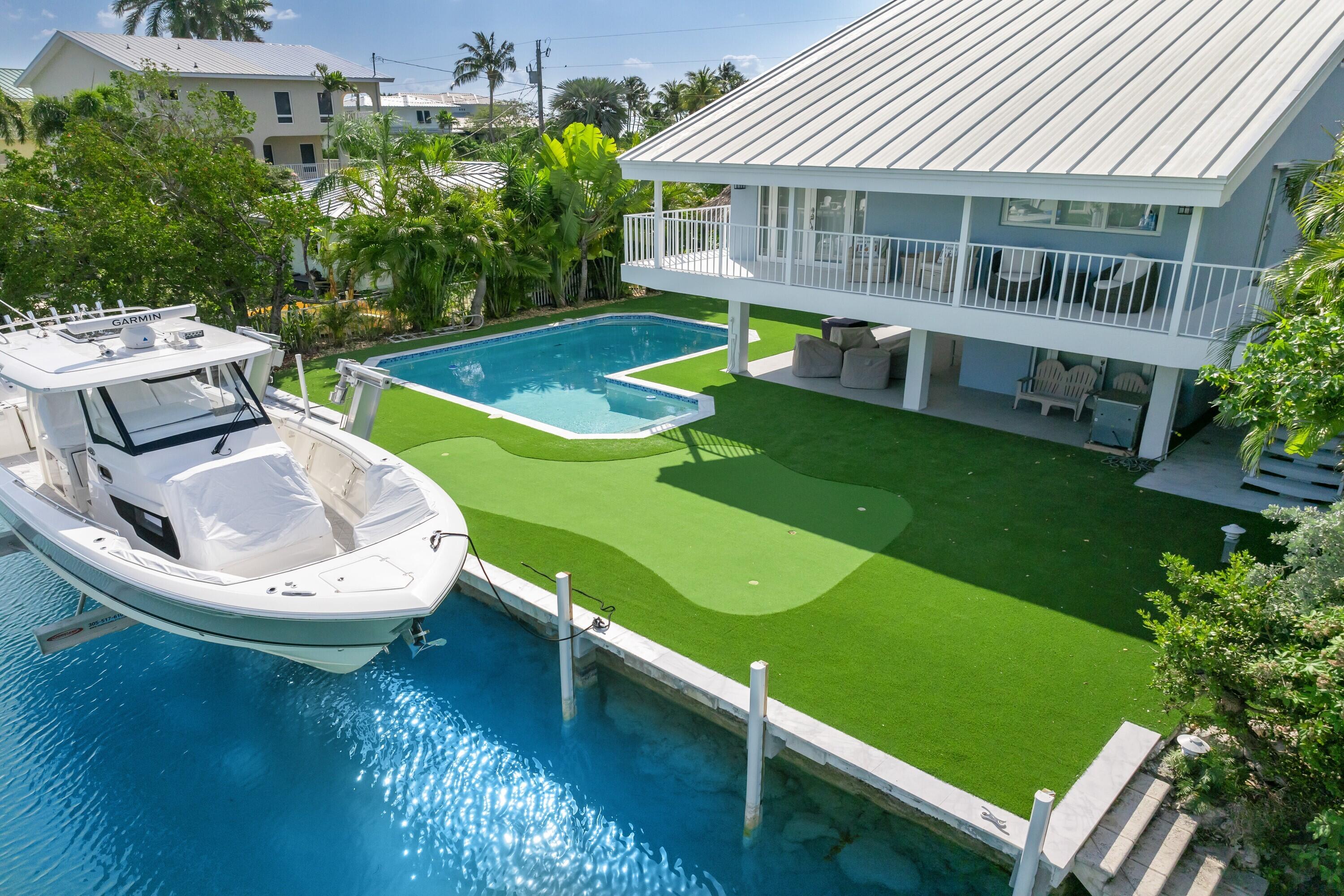 Duck, Florida, 33050, United States, 3 Bedrooms Bedrooms, ,3 BathroomsBathrooms,Residential,For Sale,1793374