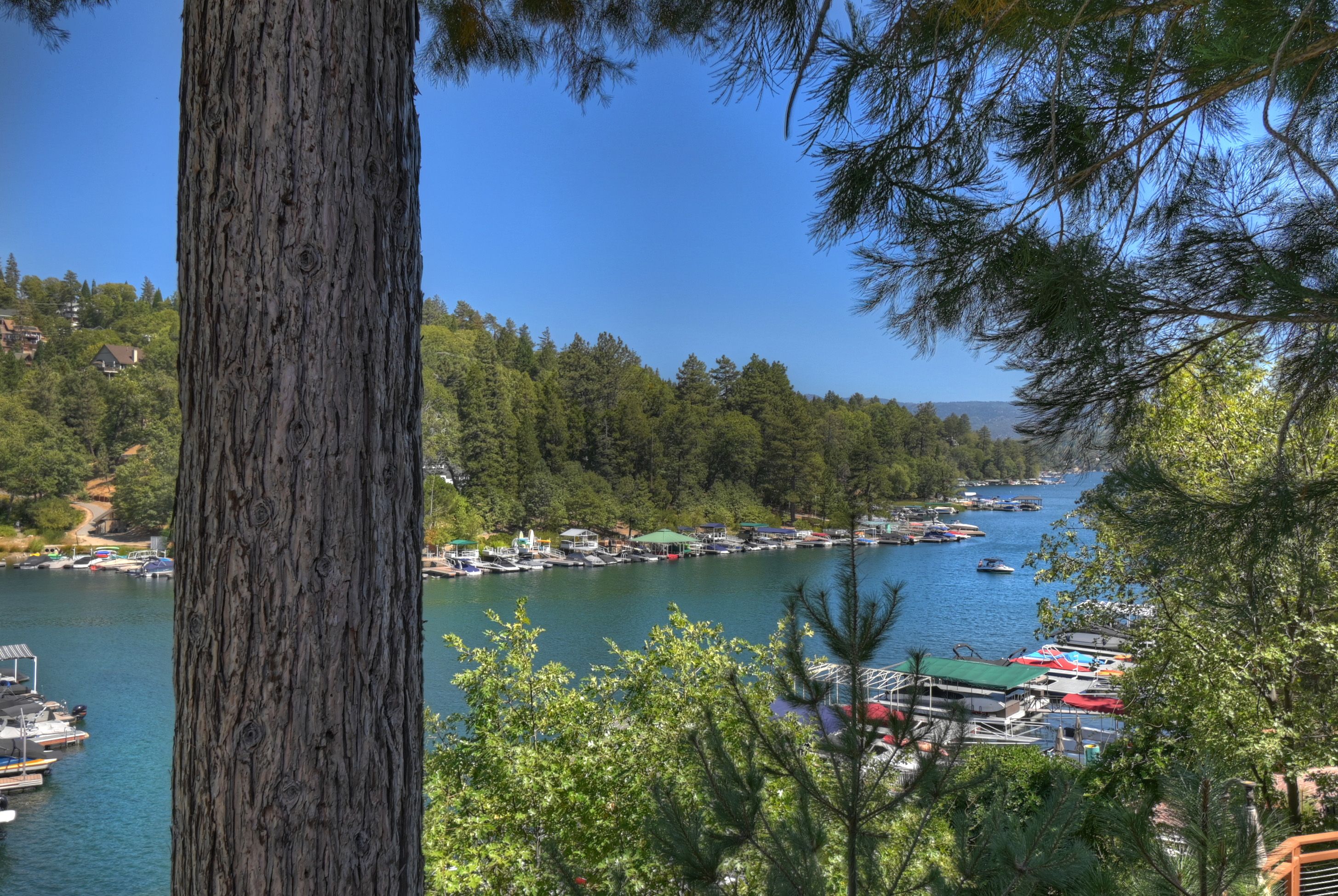  27567 W Shore Road, Lake Arrowhead, CA 92352 - 物件實景