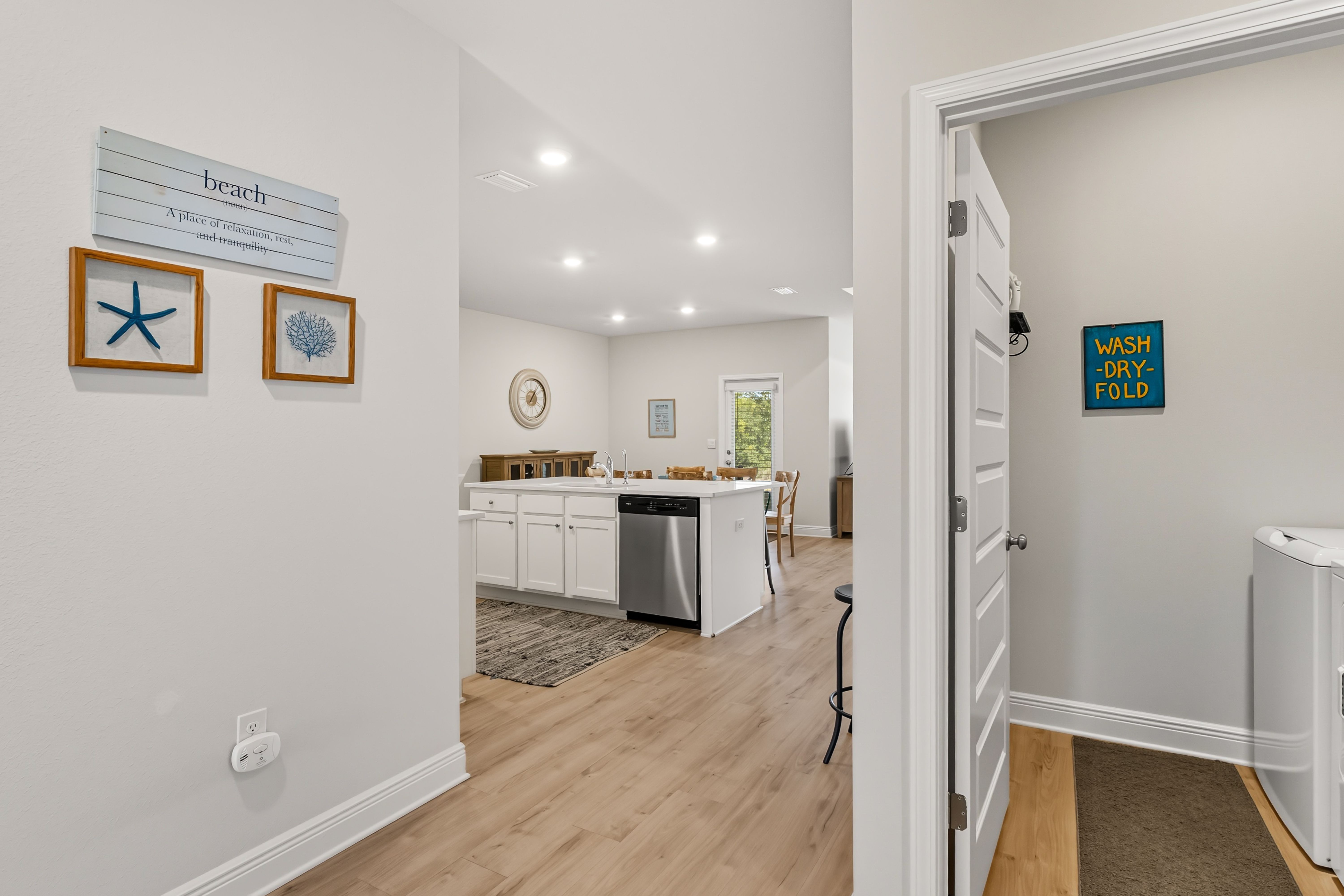  Coastal Retreat With Resort Amenities In WindMark Beach - 物件實景