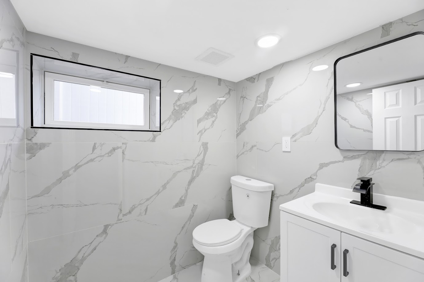 Queens Village, New York, 11429, United States, 4 Bedrooms Bedrooms, ,3 BathroomsBathrooms,Residential,For Sale,2005835