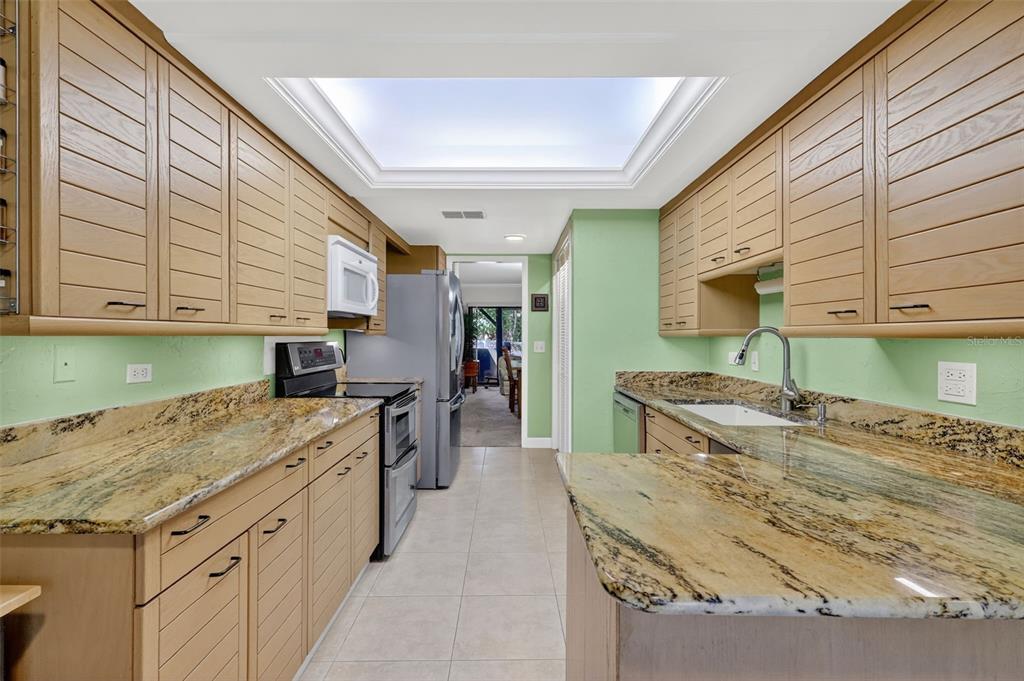 Largo, Florida, 33774, United States, 3 Bedrooms Bedrooms, ,3 BathroomsBathrooms,Residential,For Sale,1965170