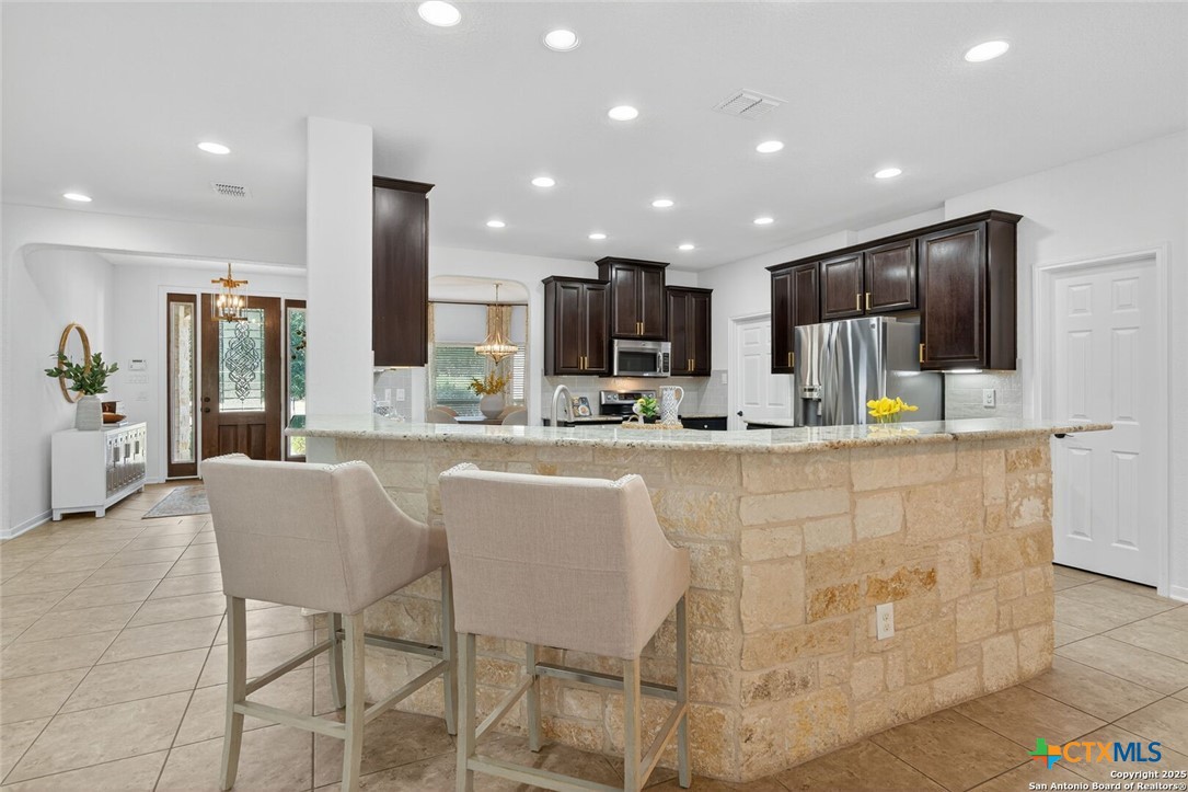 San Antonio, Texas, 78255, United States, 4 Bedrooms Bedrooms, ,3 BathroomsBathrooms,Residential,For Sale,1989721