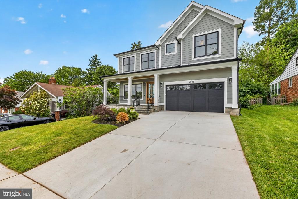 Kensington, Maryland, 20895, United States, 5 Bedrooms Bedrooms, ,5 BathroomsBathrooms,Residential,For Sale,2048532