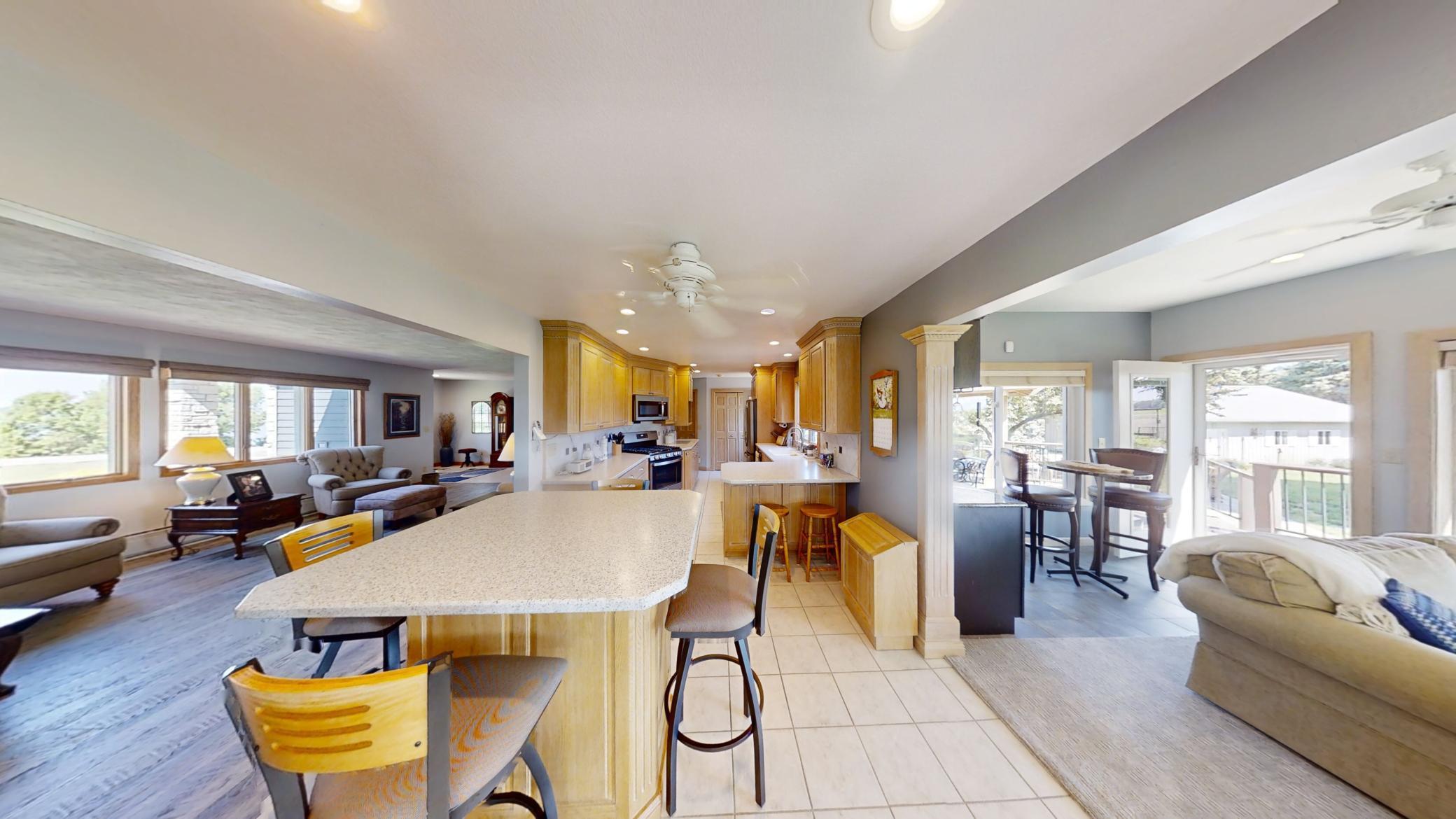 Alden, Minnesota, 56009, United States, 4 Bedrooms Bedrooms, ,1 BathroomBathrooms,Residential,For Sale,1920327