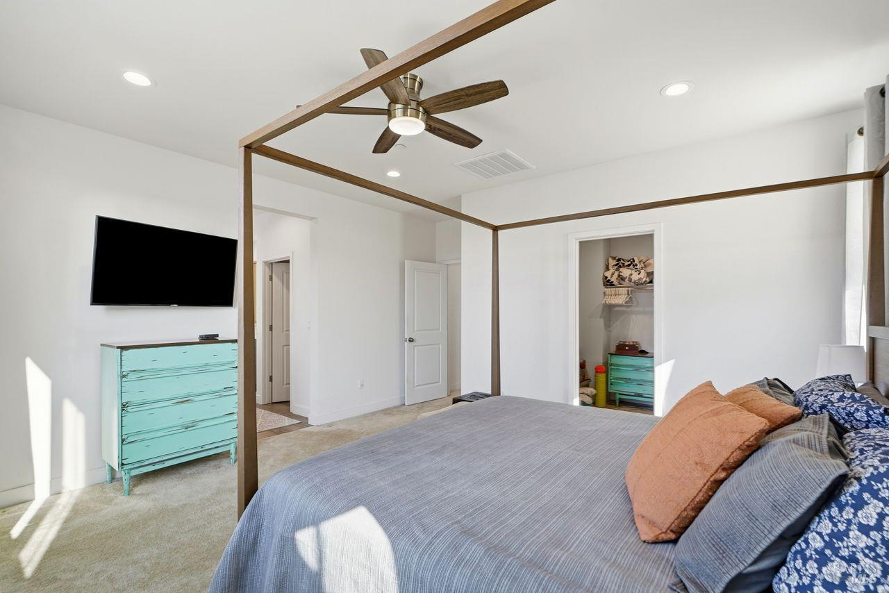 Santa Rosa, California, 95403, United States, 3 Bedrooms Bedrooms, ,3 BathroomsBathrooms,Residential,For Sale,1999891