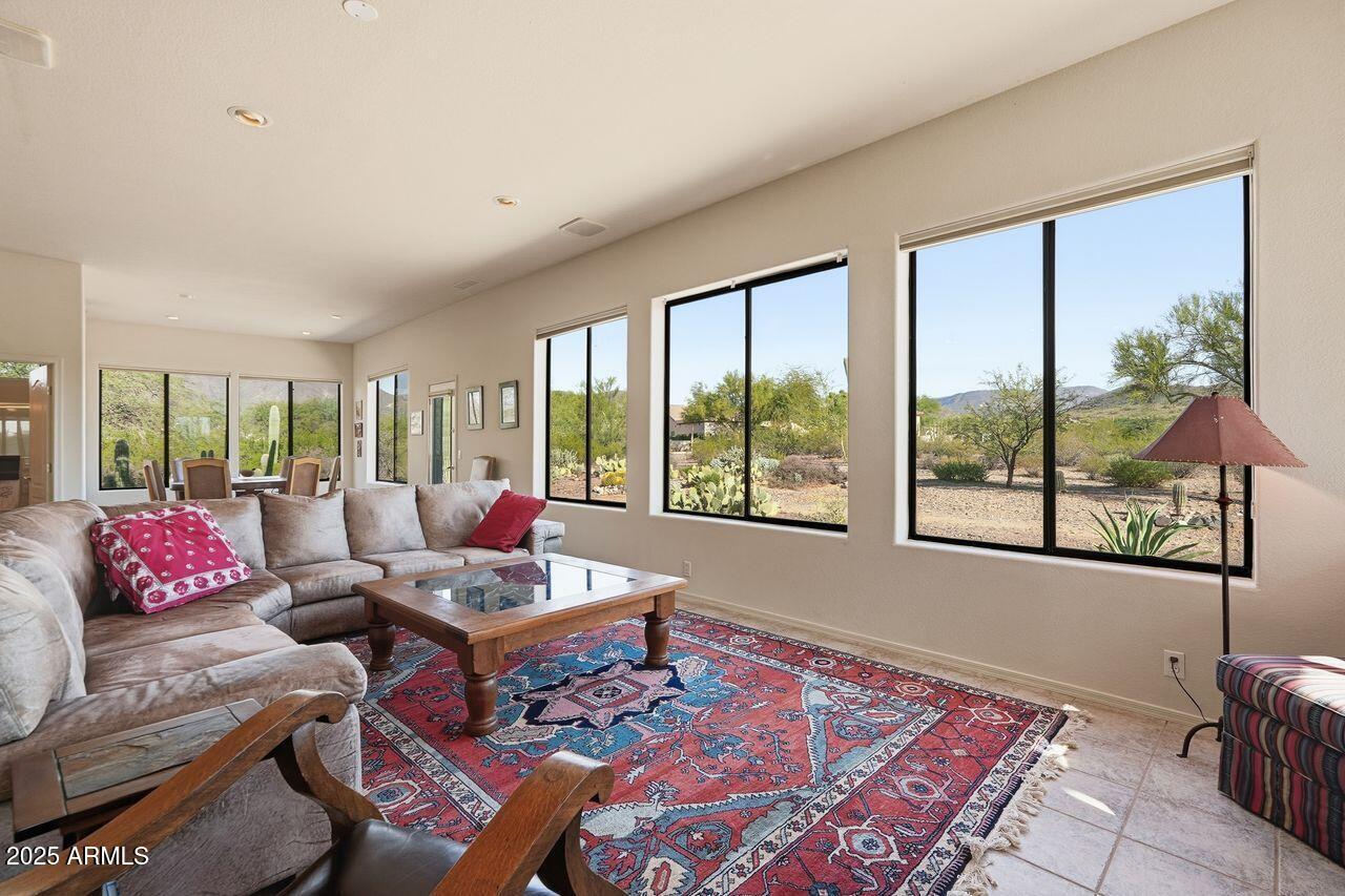 Cave Creek, Arizona, 85331, United States, 3 Bedrooms Bedrooms, ,3 BathroomsBathrooms,Residential,For Sale,1992918