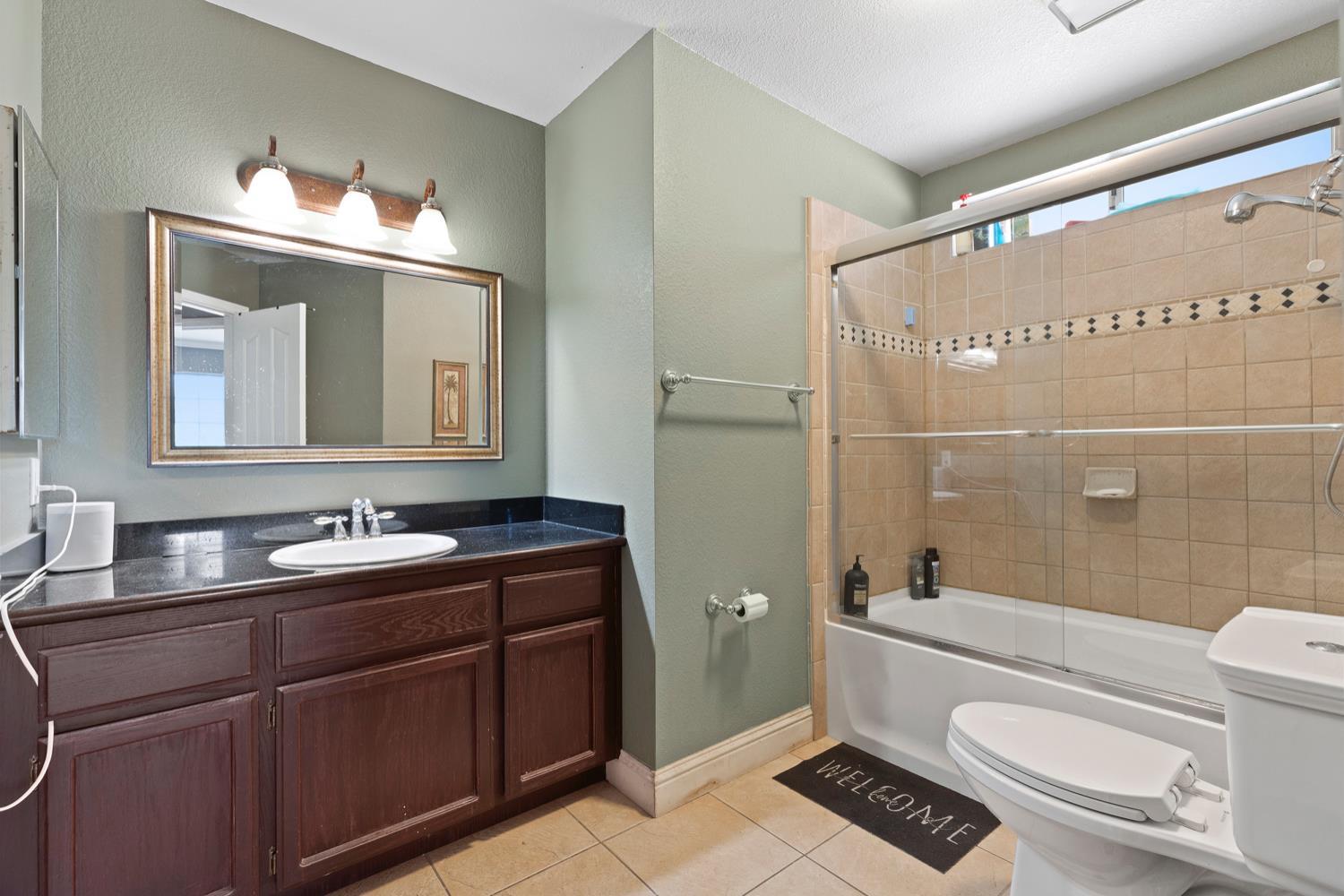 Tracy, California, 95376, United States, 5 Bedrooms Bedrooms, ,3 BathroomsBathrooms,Residential,For Sale,2012388