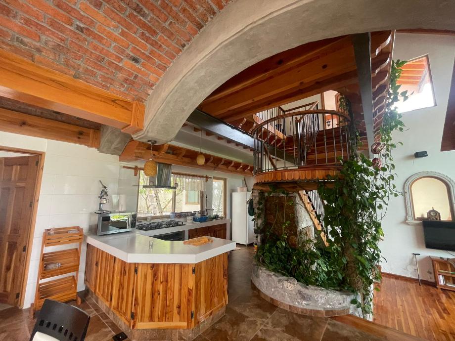 Ixtapan de la Sal, Estado de méxico, 51900, Mexico, 5 Bedrooms Bedrooms, ,5 BathroomsBathrooms,Residential,For Sale,1441370