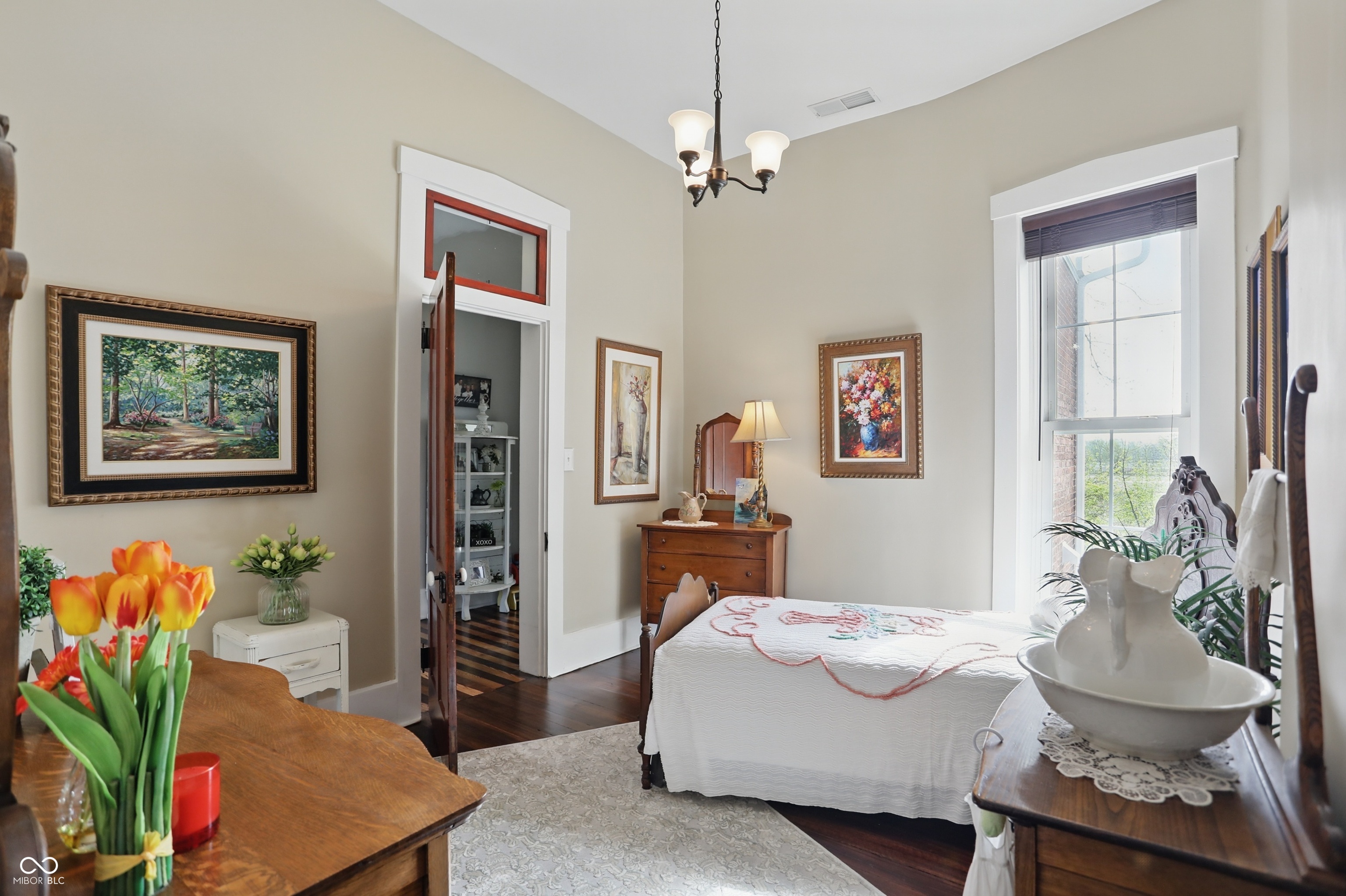 Paragon, Indiana, 46166, United States, 5 Bedrooms Bedrooms, ,2 BathroomsBathrooms,Residential,For Sale,1921702