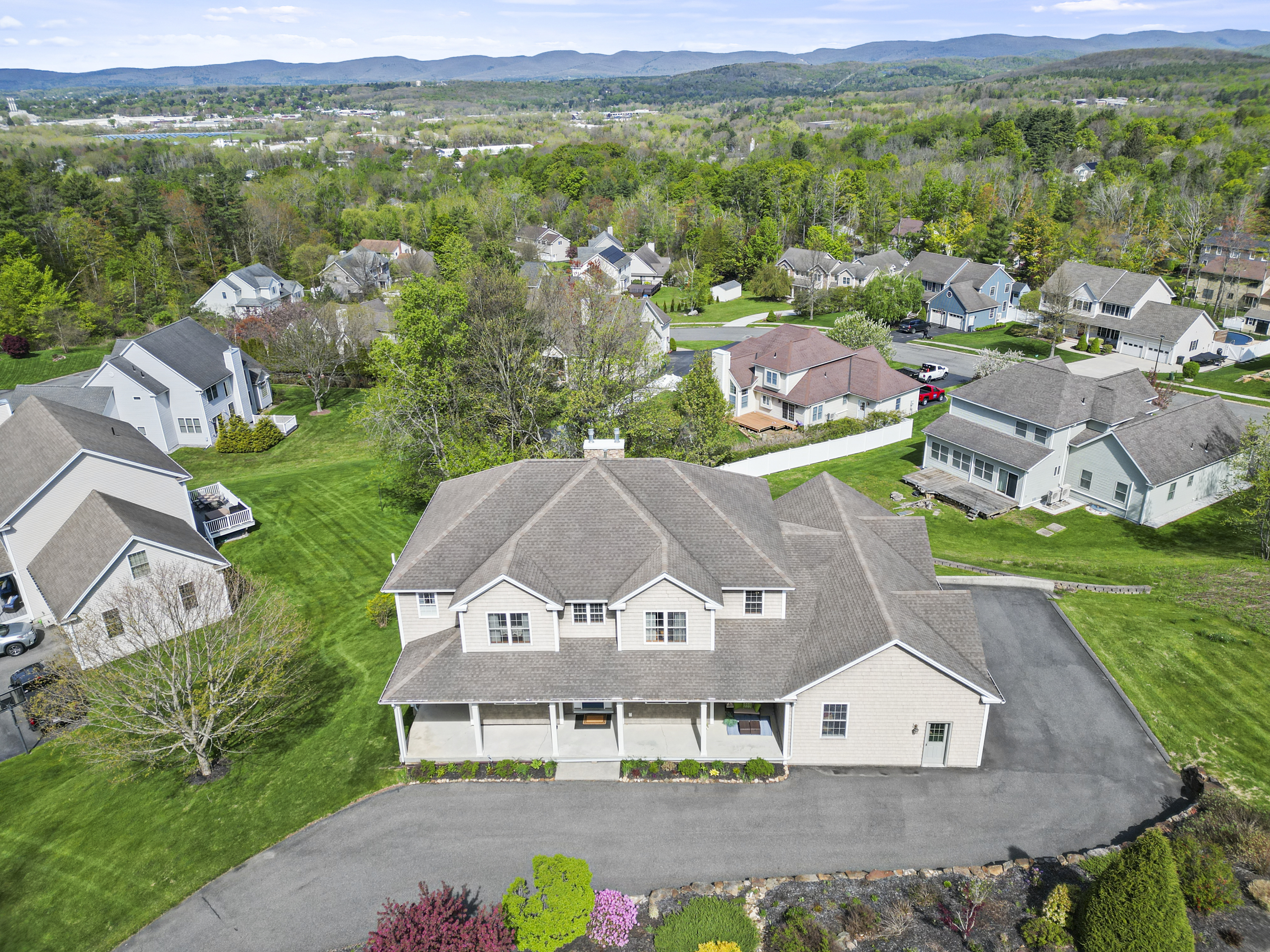  Majestic & Magical Berkshire Mountaintop Home with Views - 物件實景