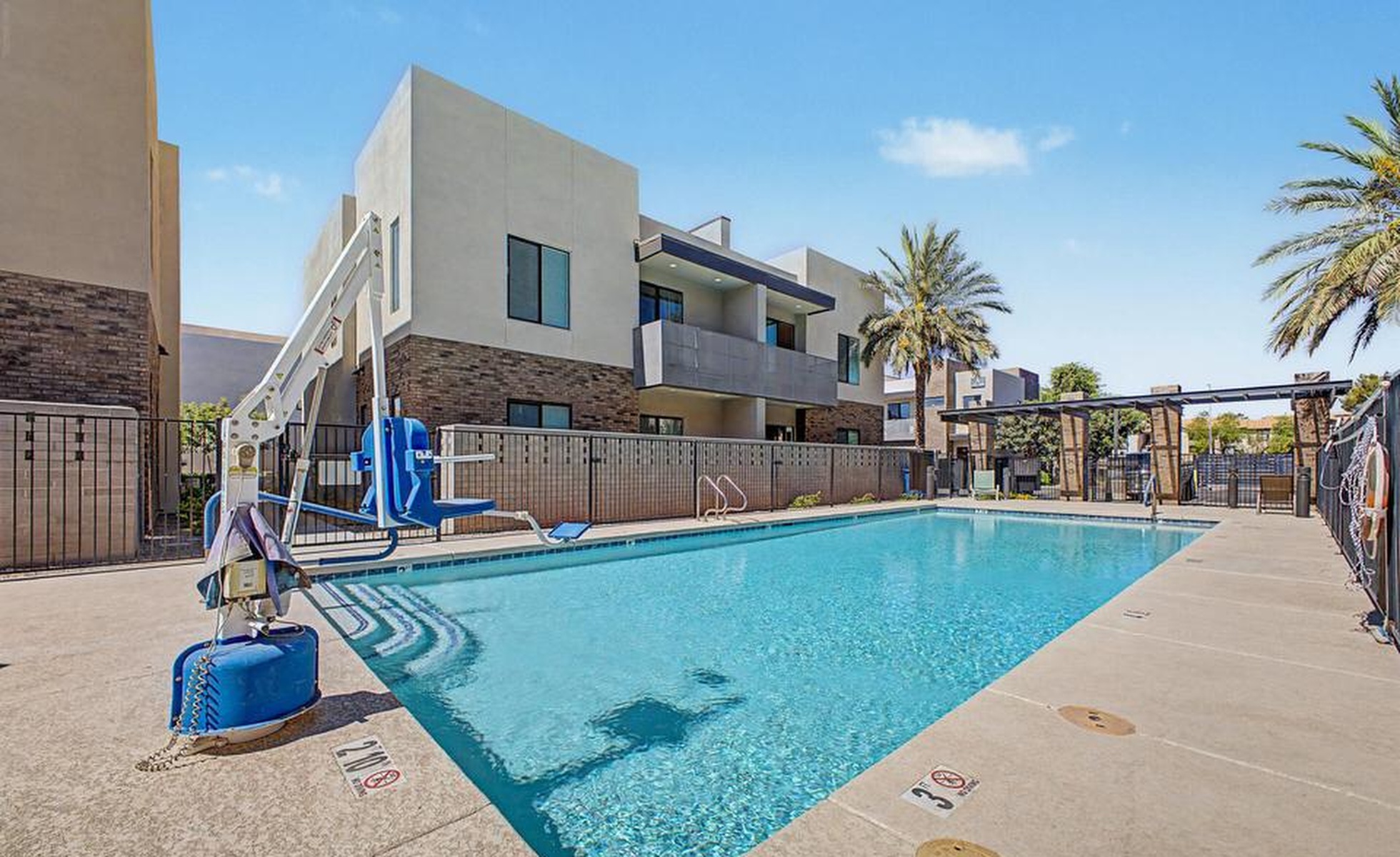  901 South Smith Road Tempe, AZ - 物件實景