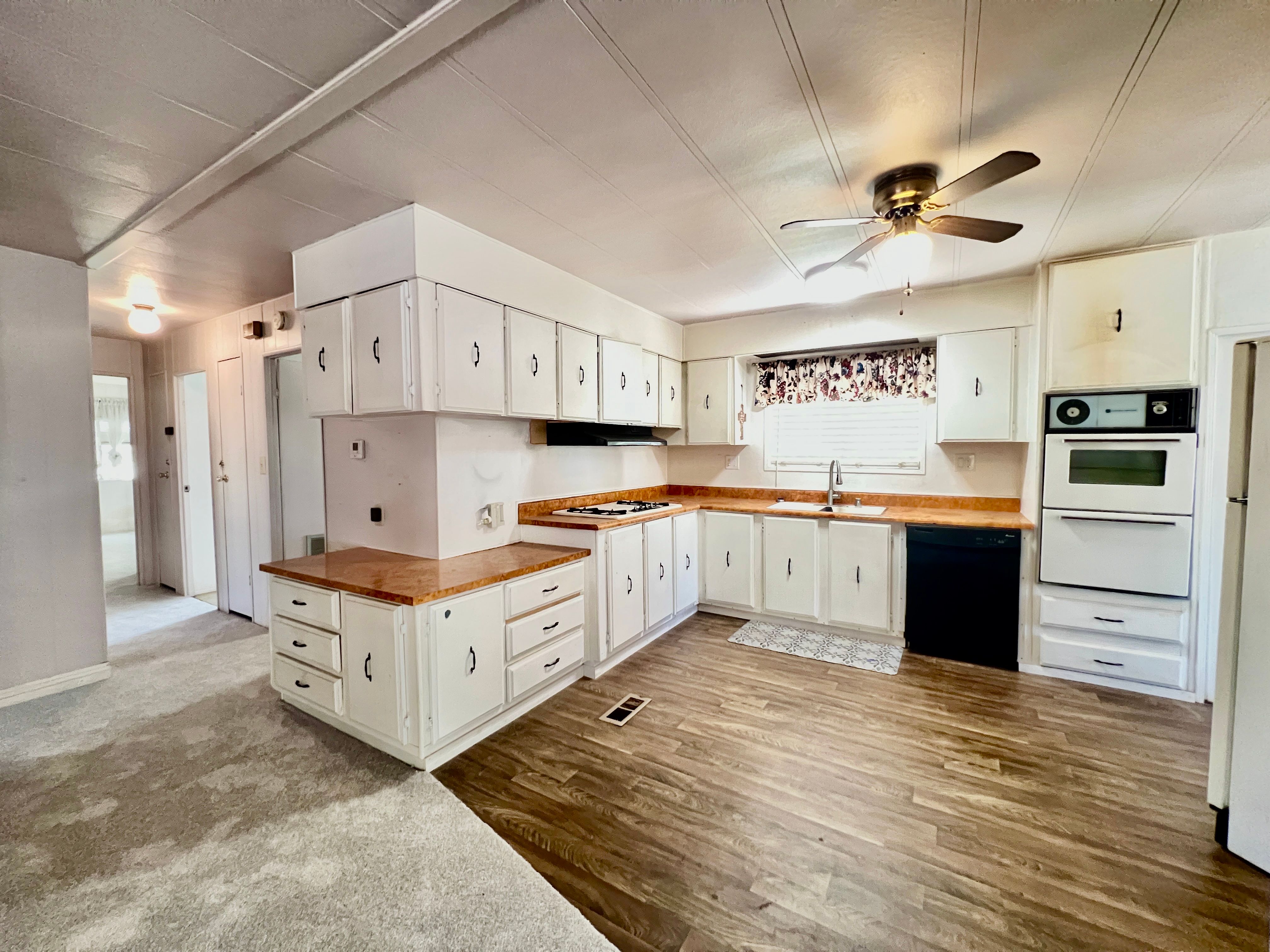  15181 Van Buren Blvd #10, Riverside, CA 92504 - 物件實景